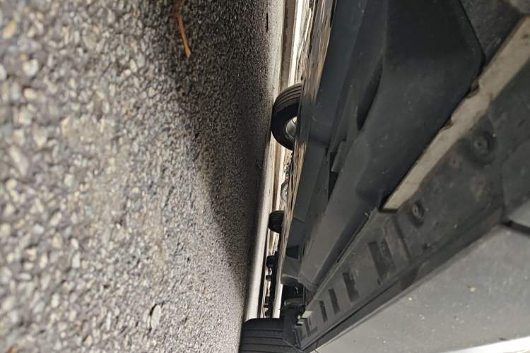 Used Toyota RAV4 2023 2.0L CVT Two-Wheel Drive 20th Anniversary Platinum Edition Chassis Front Left