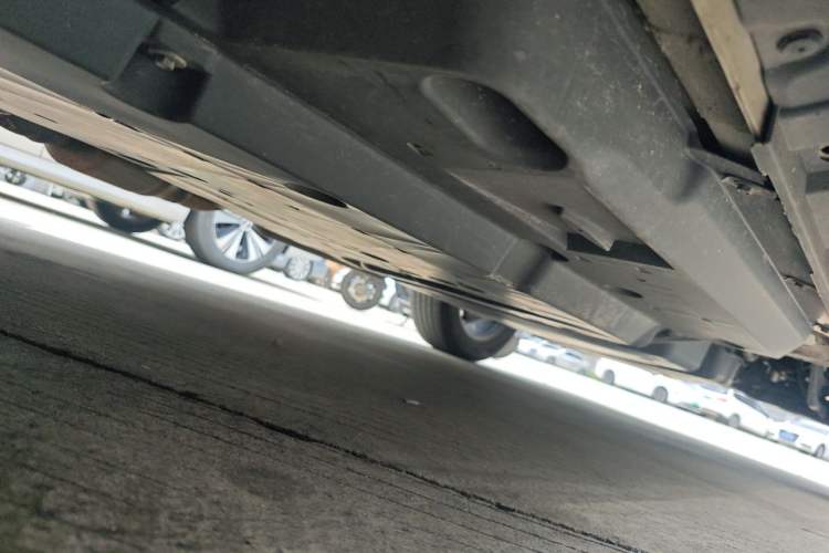 Used Toyota RAV4 2023 Dual-Motor 2.5L E-CVT Two-Wheel Drive Elite Edition Chassis Front Left
