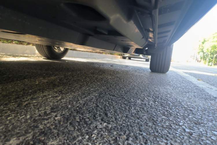 Used Toyota RAV4 2023 2.0L CVT Two-Wheel Drive 20th Anniversary Platinum Edition Chassis Front Left