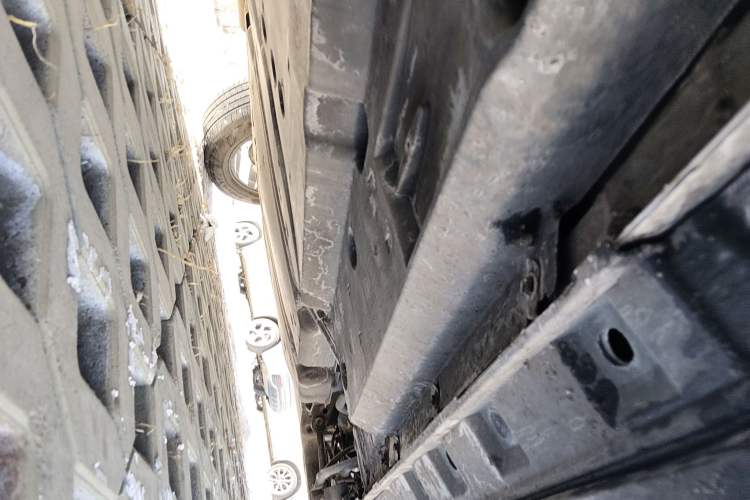 Used Toyota RAV4 2023 Dual-Motor 2.5L E-CVT Two-Wheel Drive Elite Edition Chassis Front Left