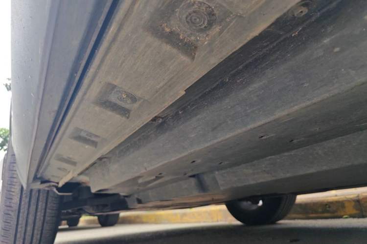 Used Toyota RAV4 2023 2.0L CVT Two-Wheel Drive 20th Anniversary Platinum Edition Chassis Front Left