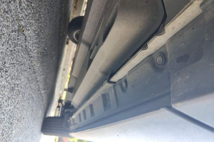 Used Toyota RAV4 2023 2.0L CVT Two-Wheel Drive Urban Edition Chassis Front Left