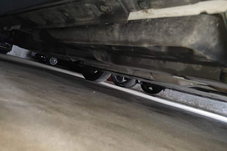 Used Toyota RAV4 2023 2.0L CVT Two-Wheel Drive Fashion Plus Edition Chassis Front Right