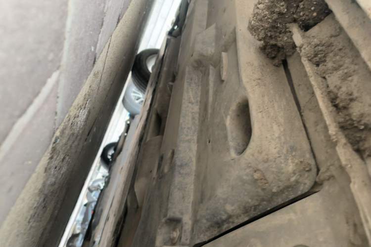 Used Toyota RAV4 2023 2.0L CVT Two-Wheel Drive Urban Edition Chassis Front Right