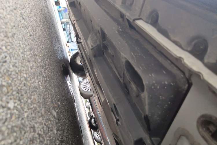 Used Toyota RAV4 2023 2.0L CVT Two-Wheel Drive Urban Edition Chassis Front Right