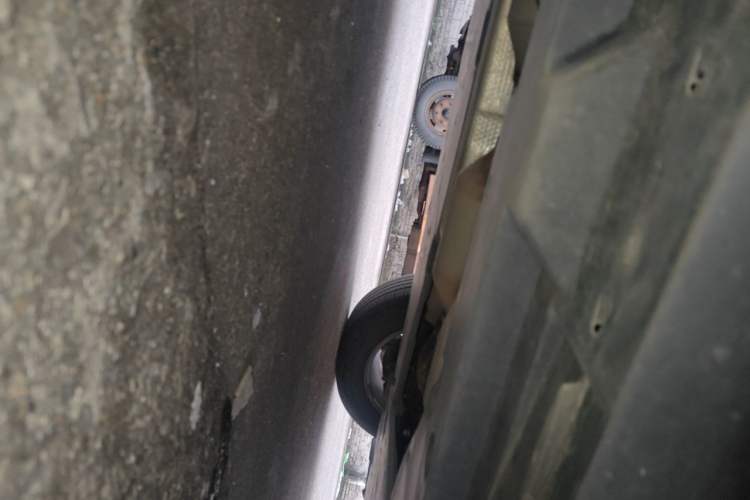 Used Toyota RAV4 2023 2.0L CVT Two-Wheel Drive Urban Edition Chassis Rear Left