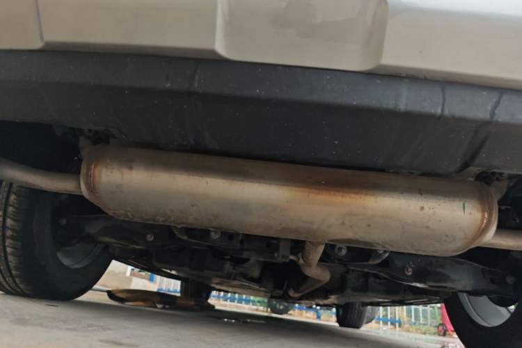Used Toyota RAV4 2023 2.0L CVT Two-Wheel Drive 20th Anniversary Platinum Edition Chassis Rear
