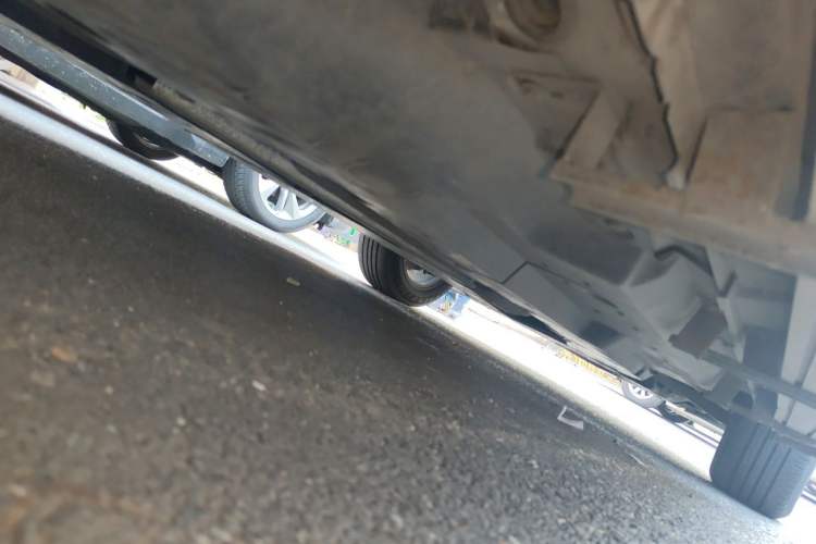 Used Toyota RAV4 2023 2.0L CVT Two-Wheel Drive 20th Anniversary Platinum Edition Chassis Rear Right