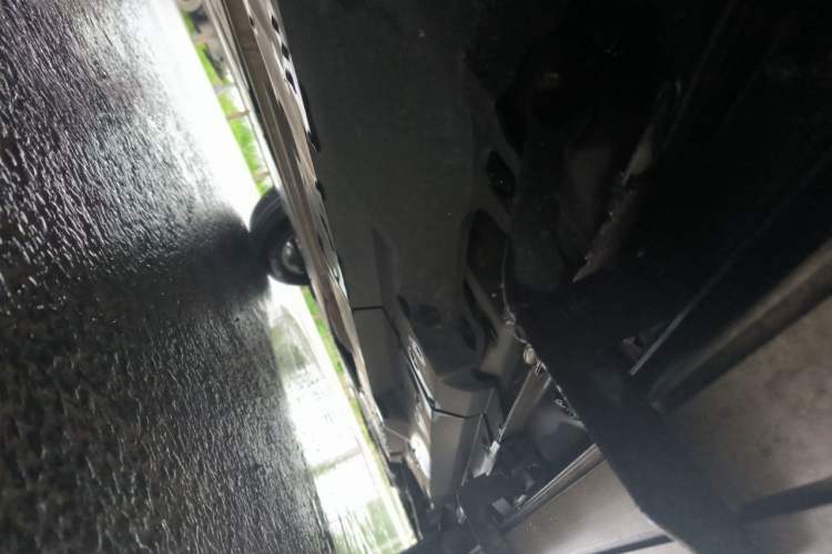 Used Toyota RAV4 2023 2.0L CVT Two-Wheel Drive 20th Anniversary Platinum Edition Chassis Rear Right