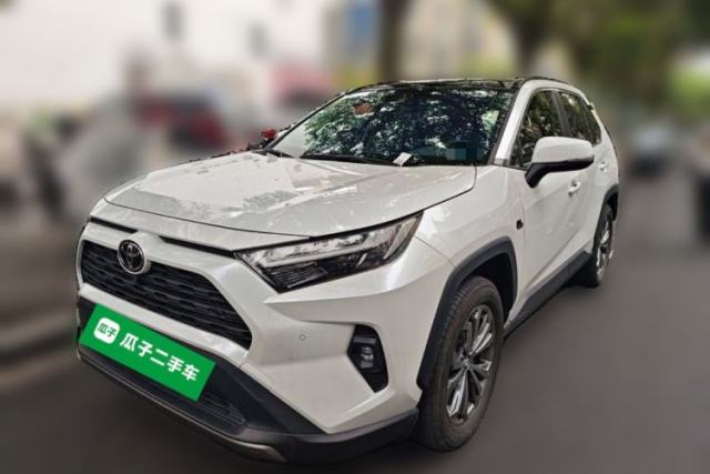 Used Toyota RAV4 2023 2.0L CVT Two-Wheel Drive 20th Anniversary Platinum Edition