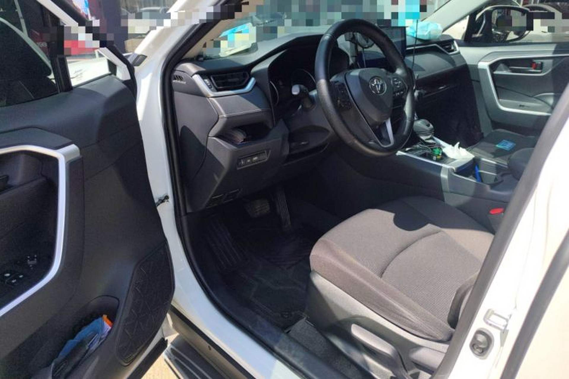 Used Toyota RAV4 2023 2.0L CVT Two-Wheel Drive Urban Edition Driver Seat