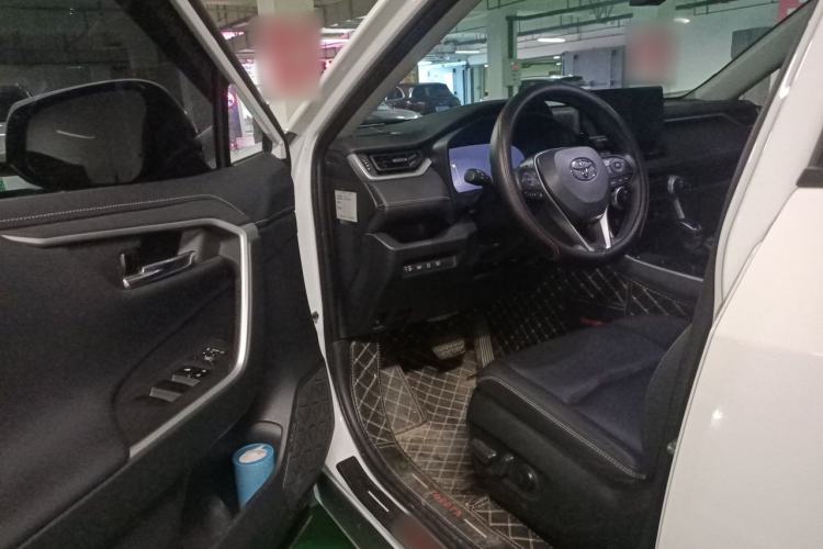 Used Toyota RAV4 2023 Dual-Engine 2.5L E-CVT Two-Wheel Drive Elite Plus Edition Driver Seat