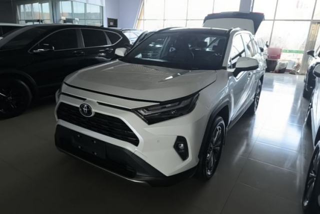 Used Toyota RAV4 2023 2.0L CVT Two-Wheel Drive Fashion Plus Edition