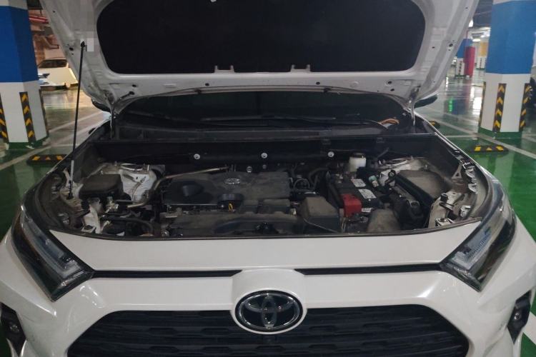 Used Toyota RAV4 2023 2.0L CVT Two-Wheel Drive Fashion Plus Edition Engine Bay