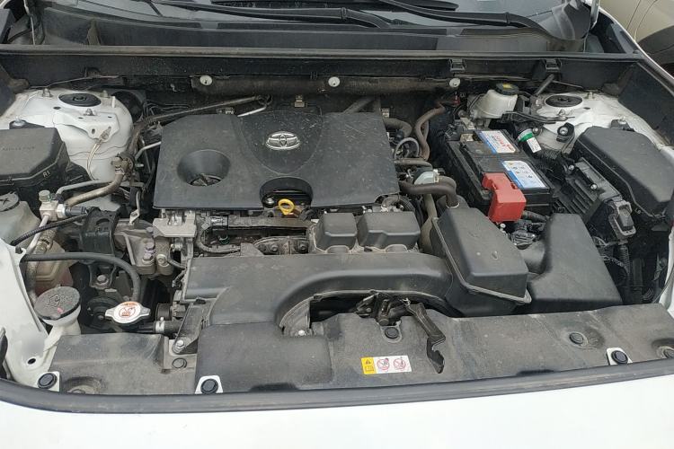 Used Toyota RAV4 2023 2.0L CVT Two-Wheel Drive Fashion Plus Edition Engine Bay