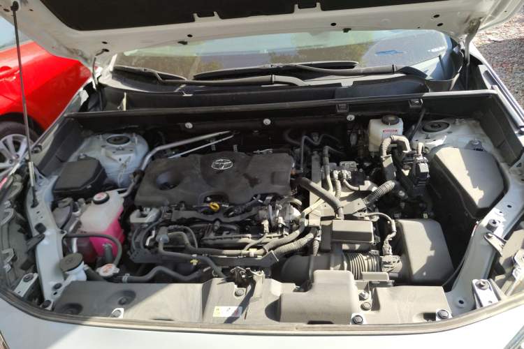 Used Toyota RAV4 2023 Dual-Motor 2.5L E-CVT Two-Wheel Drive Elite Edition Engine Bay