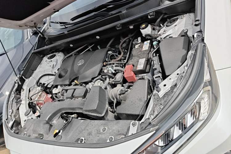 Used Toyota RAV4 2023 2.0L CVT Two-Wheel Drive Urban Edition Engine Bay