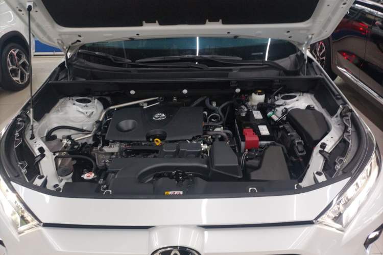 Used Toyota RAV4 2023 2.0L CVT Two-Wheel Drive Urban Edition Engine Bay