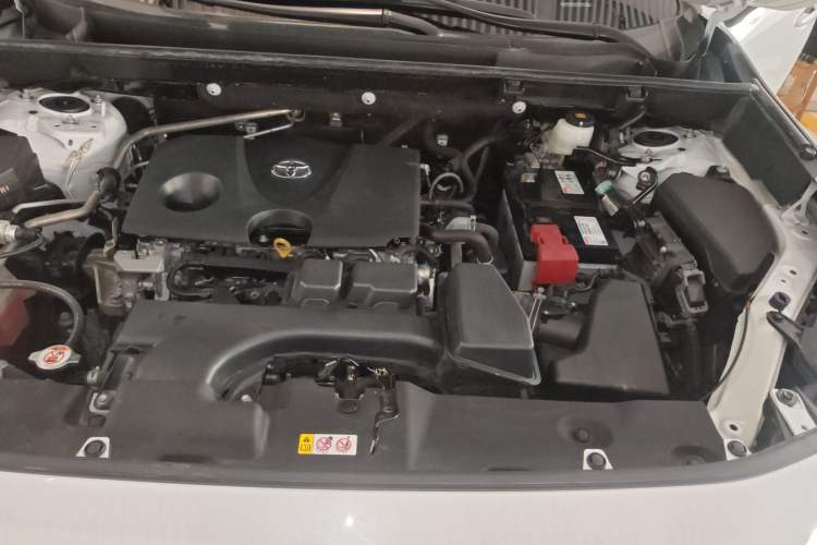 Used Toyota RAV4 2023 2.0L CVT Two-Wheel Drive Fashion Plus Edition Engine Bay
