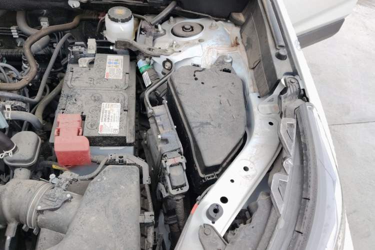 Used Toyota RAV4 2023 2.0L CVT Two-Wheel Drive Fashion Plus Edition Engine Bay Left