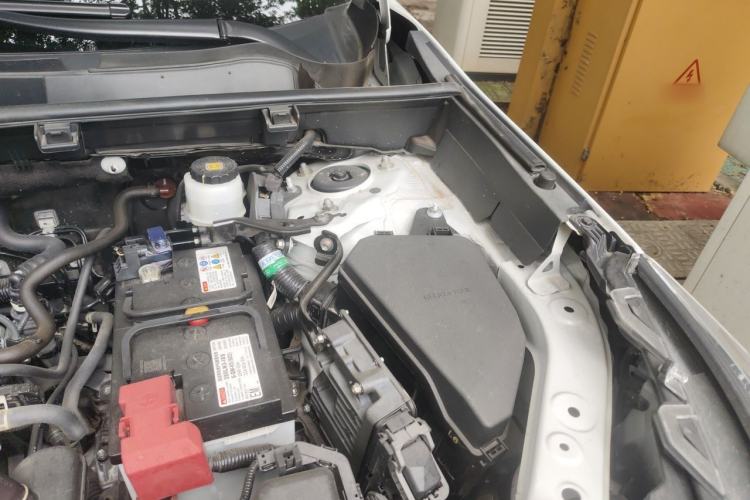 Used Toyota RAV4 2023 2.0L CVT Two-Wheel Drive Fashion Edition Engine Bay Left