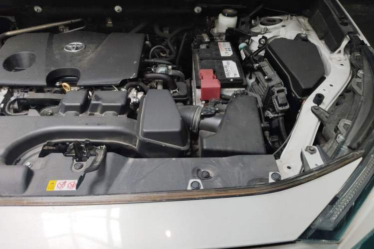 Used Toyota RAV4 2023 2.0L CVT Two-Wheel Drive Fashion Plus Edition Engine Bay Left