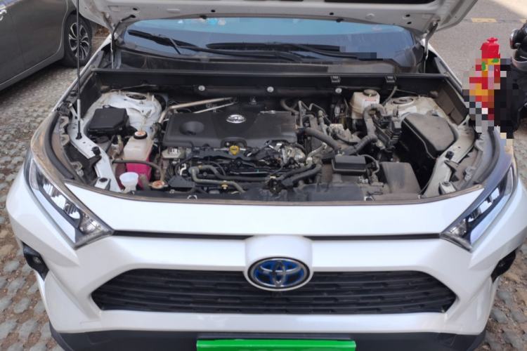 Used Toyota RAV4 2023 Dual-Motor 2.5L E-CVT Two-Wheel Drive Elite Edition Engine Bay
