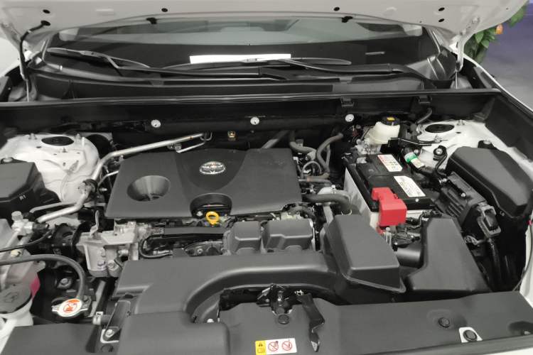 Used Toyota RAV4 2023 2.0L CVT Two-Wheel Drive Fashion Plus Edition Engine Bay