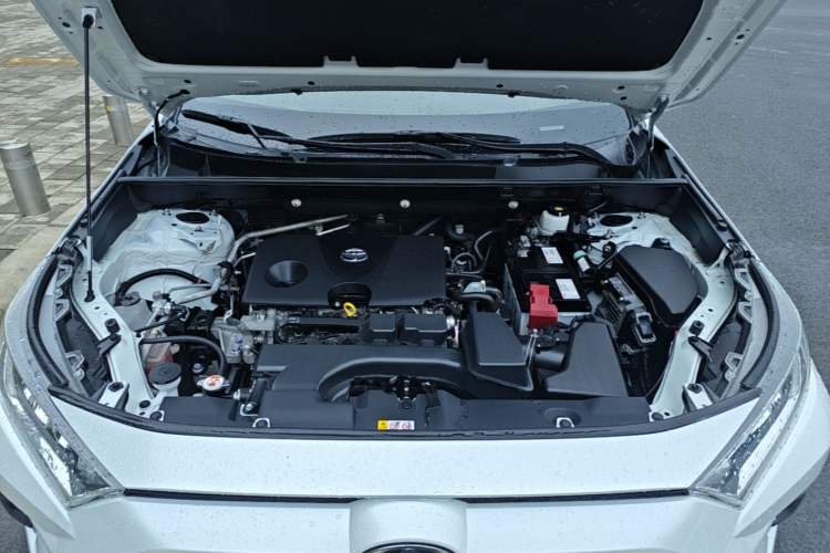 Used Toyota RAV4 2023 2.0L CVT Two-Wheel Drive Urban Edition Engine Bay