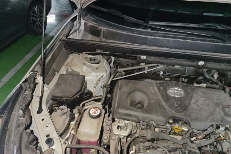 Used Toyota RAV4 2023 Dual-Engine 2.5L E-CVT Four-Wheel Drive Elite Plus Edition Engine Bay Right