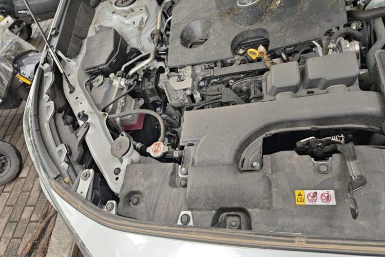 Used Toyota RAV4 2023 2.0L CVT Two-Wheel Drive 20th Anniversary Platinum Edition Engine Bay Right