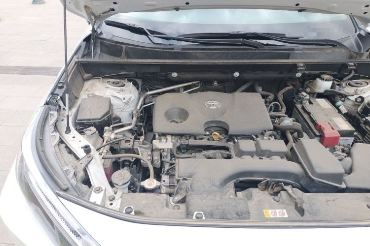Used Toyota RAV4 2023 2.0L CVT Two-Wheel Drive Fashion Plus Edition Engine Bay Right