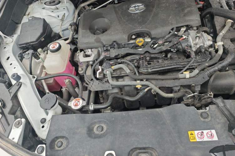 Used Toyota RAV4 2023 Dual-Motor 2.5L E-CVT Two-Wheel Drive Elite Edition Engine Bay Right