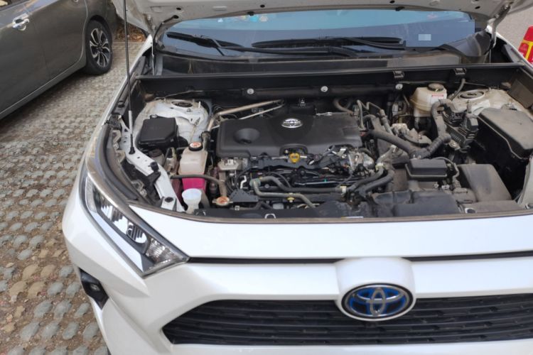 Used Toyota RAV4 2023 Dual-Motor 2.5L E-CVT Two-Wheel Drive Elite Edition Engine Bay Right
