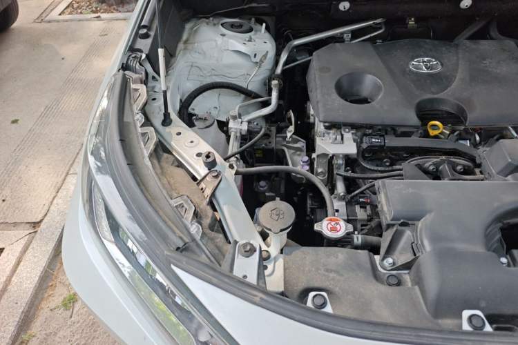 Used Toyota RAV4 2023 2.0L CVT Two-Wheel Drive Urban Edition Engine Bay Right