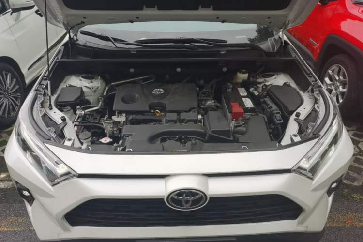 Used Toyota RAV4 2023 2.0L CVT Two-Wheel Drive Fashion Plus Edition Engine Bay
