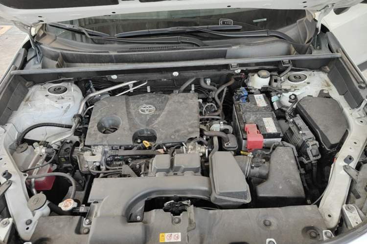 Used Toyota RAV4 2023 2.0L CVT Two-Wheel Drive Urban Edition Engine Bay