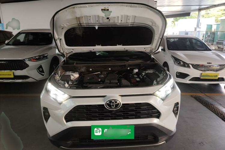 Used Toyota RAV4 2023 2.0L CVT Two-Wheel Drive Fashion Plus Edition Engine Bay