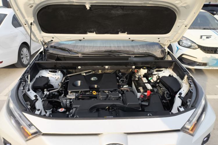 Used Toyota RAV4 2023 2.0L CVT Two-Wheel Drive Fashion Plus Edition Engine Bay