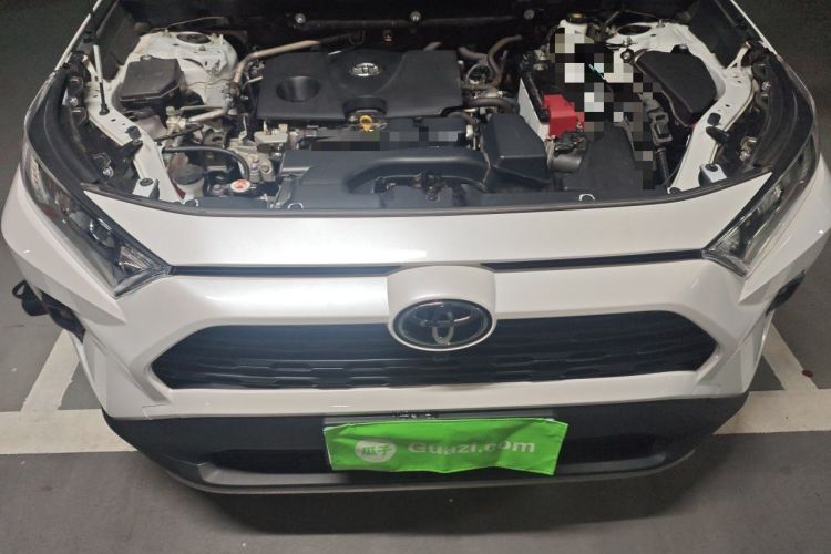 Used Toyota RAV4 2023 2.0L CVT Two-Wheel Drive Fashion Edition Engine Bay