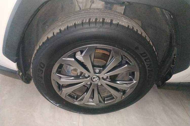 Used Toyota RAV4 2023 2.0L CVT Two-Wheel Drive Fashion Edition Exterior 1