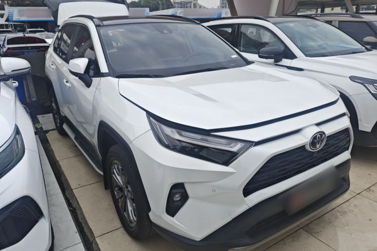 Used Toyota RAV4 2023 2.0L CVT Two-Wheel Drive Fashion Plus Edition Exterior 1