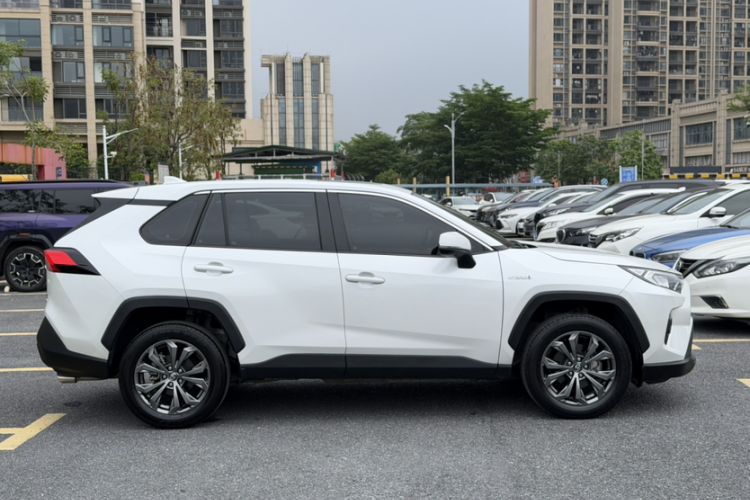Used Toyota RAV4 2023 Dual-Motor 2.5L E-CVT Two-Wheel Drive Elite Edition Exterior 1