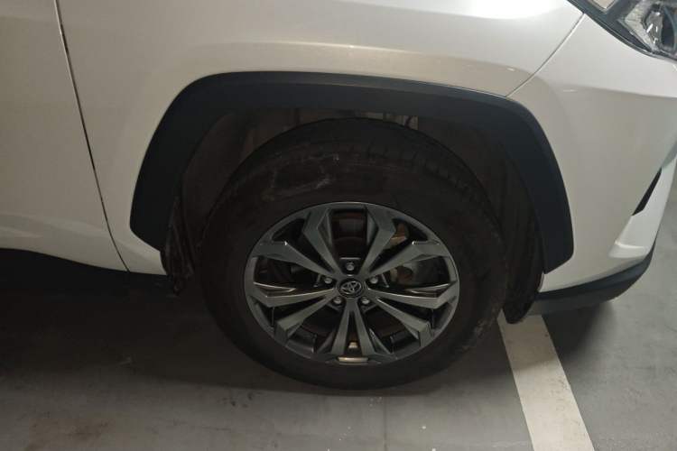 Used Toyota RAV4 2023 2.0L CVT Two-Wheel Drive Fashion Edition Exterior 1