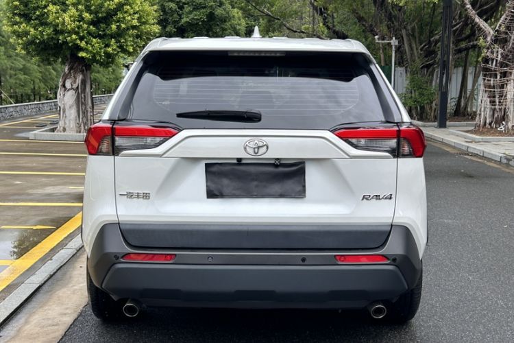 Used Toyota RAV4 2023 2.0L CVT Two-Wheel Drive Urban Edition Exterior 2