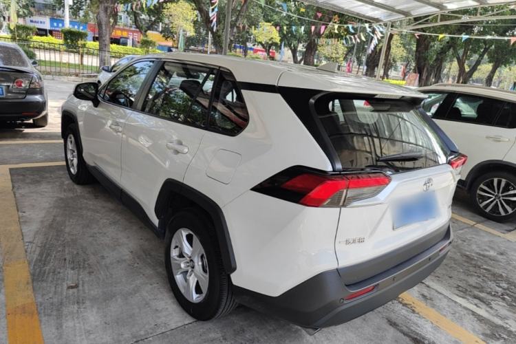 Used Toyota RAV4 2023 2.0L CVT Two-Wheel Drive Urban Edition Exterior 2