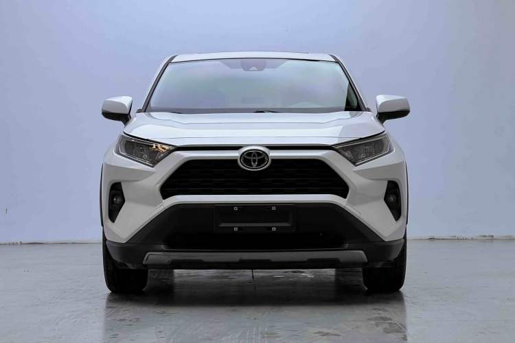 Used Toyota RAV4 2023 2.0L CVT Two-Wheel Drive Fashion Edition Exterior 3