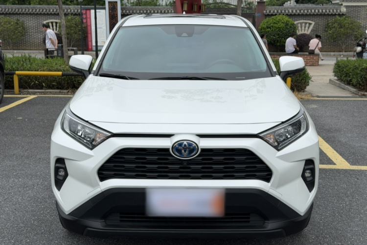 Used Toyota RAV4 2023 Dual-Motor 2.5L E-CVT Two-Wheel Drive Elite Edition Exterior 3