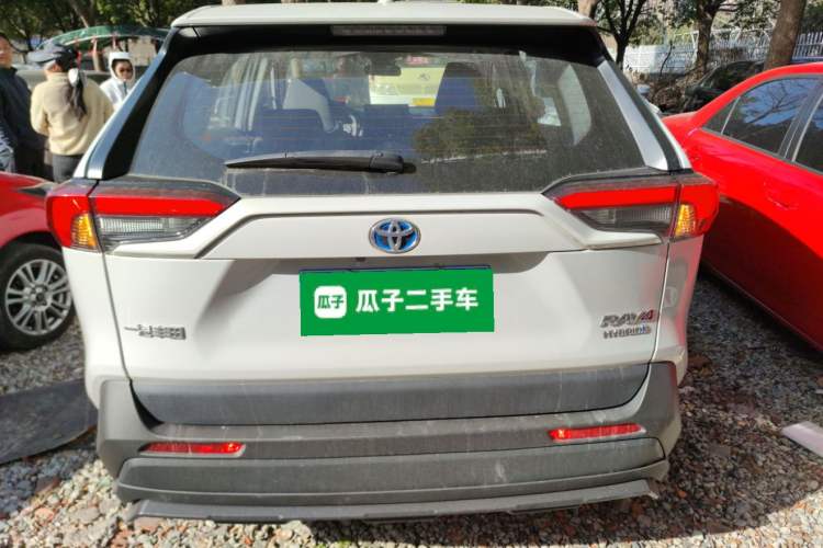 Used Toyota RAV4 2023 Dual-Motor 2.5L E-CVT Two-Wheel Drive Elite Edition Exterior 4