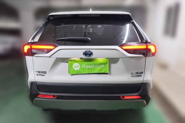 Used Toyota RAV4 2023 Dual-Engine 2.5L E-CVT Four-Wheel Drive Elite Plus Edition Exterior 4